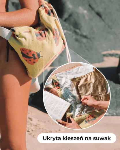 Ręcznik plażowy, który nie zbiera piasku i ukrywa Twoje najważniejsze rzeczy